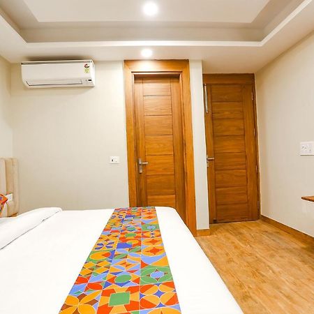 Fabhotel Raahi Retreat Гургаон Екстериор снимка