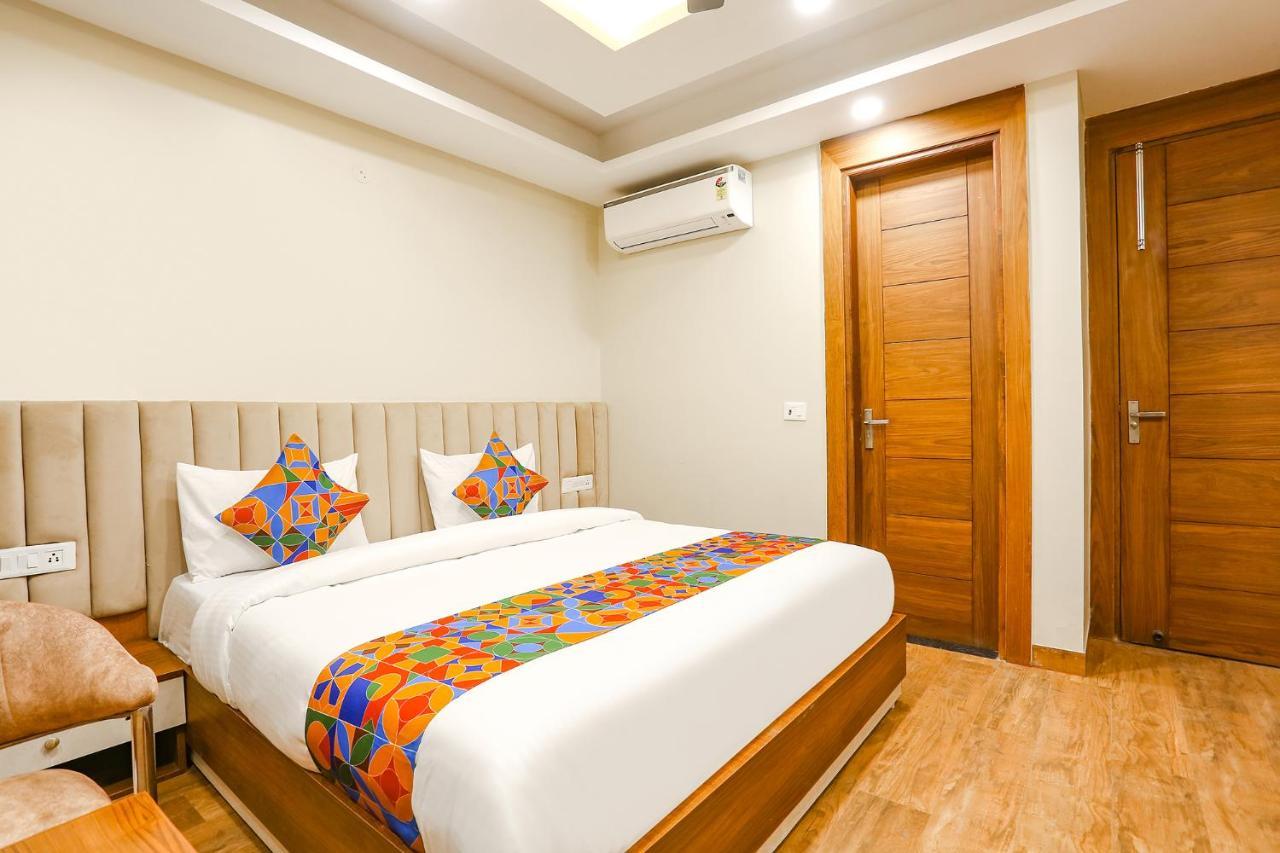 Fabhotel Raahi Retreat Гургаон Екстериор снимка