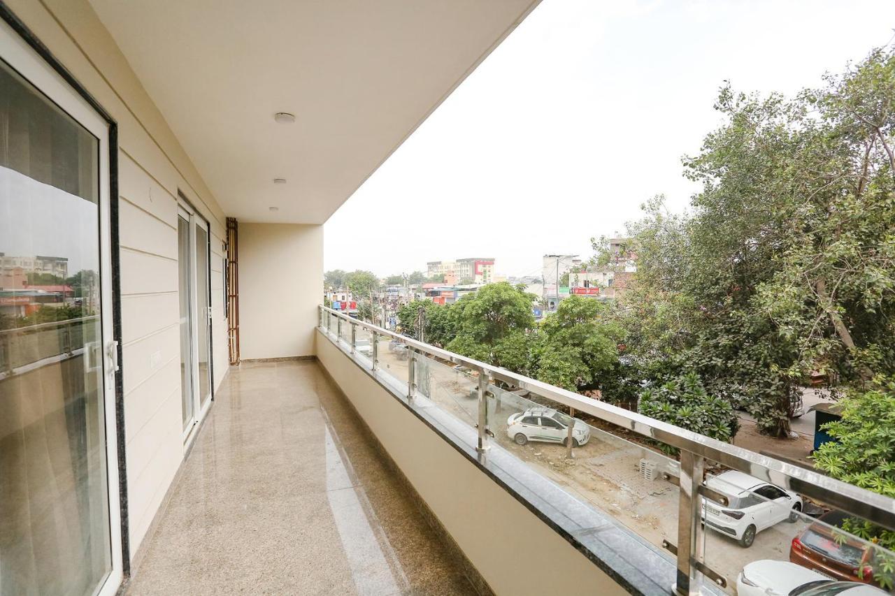 Fabhotel Raahi Retreat Гургаон Екстериор снимка