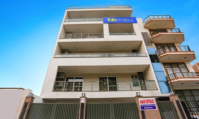 Fabhotel Raahi Retreat Гургаон Екстериор снимка